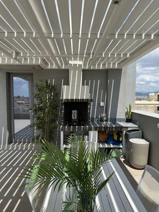 Luxury Maisonette With Shared Pool Athens Exterior photo